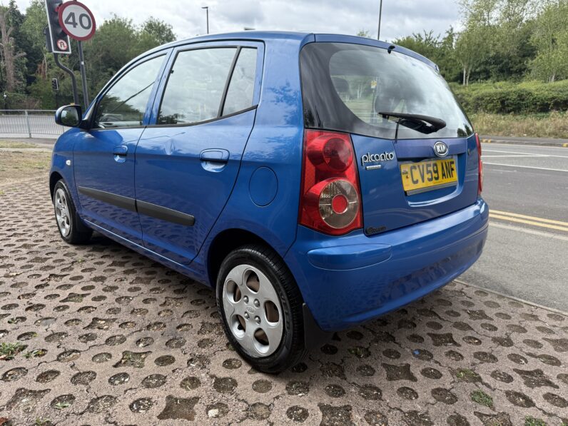 Kia Picanto Strike 1.1 Automatic