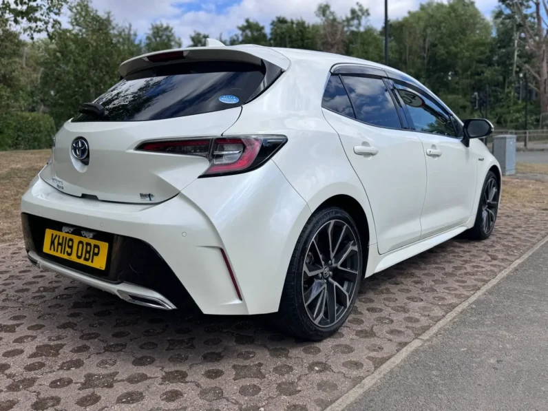 Toyota corolla hybrid Automatic