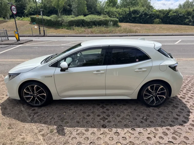 Toyota corolla hybrid Automatic
