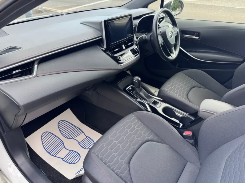 Toyota corolla hybrid Automatic