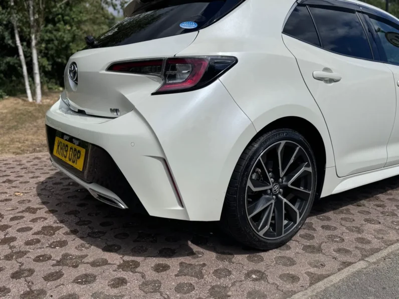 Toyota corolla hybrid Automatic