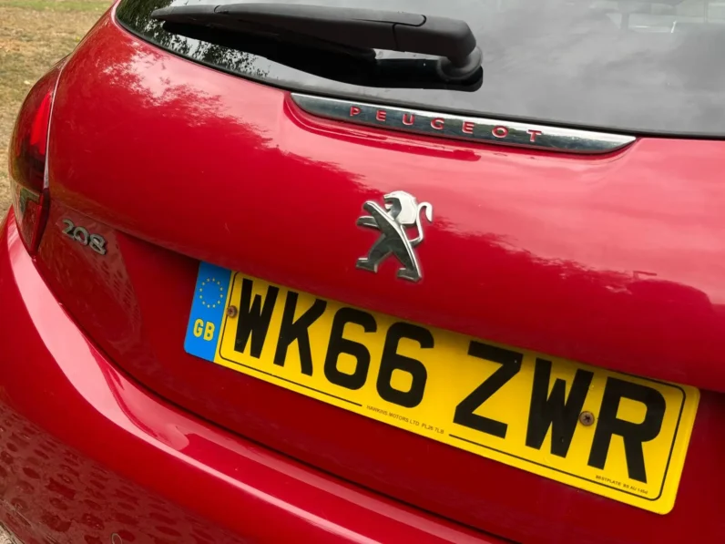 Peugeot 208 Gt line Manual