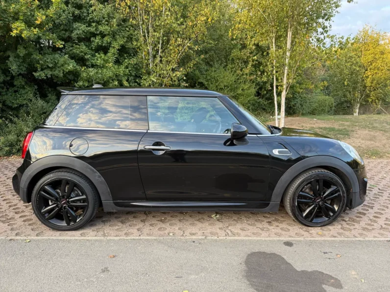 MINI COOPER D WORKS EDITION