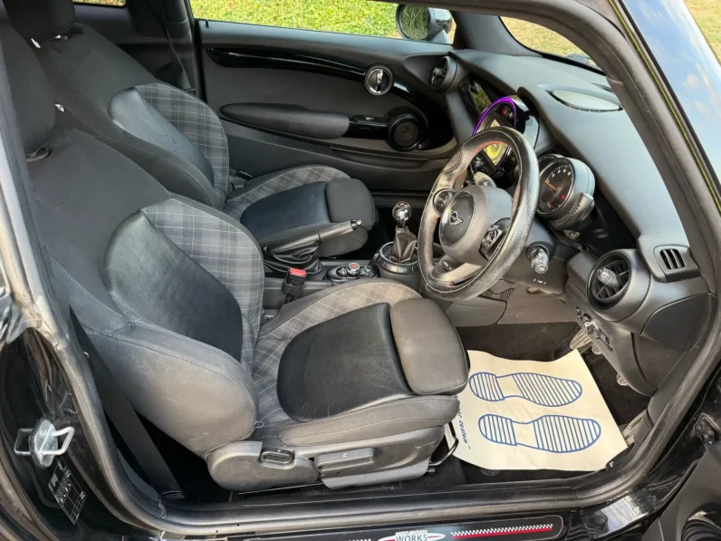 MINI COOPER D WORKS EDITION
