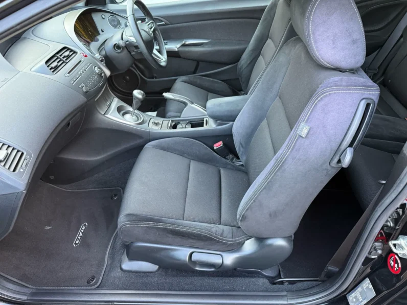 Mercedes benz C180