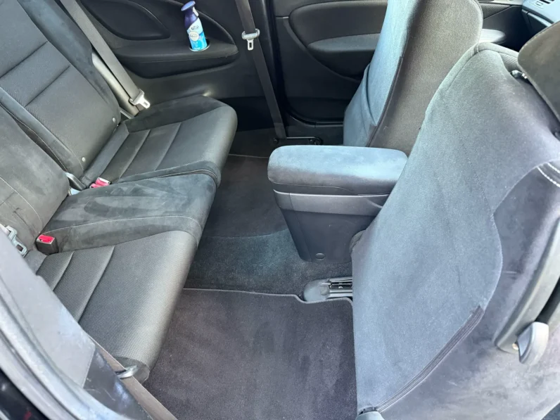 Mercedes benz C180