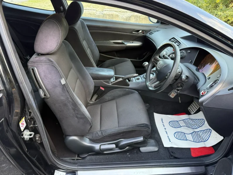 Mercedes benz C180