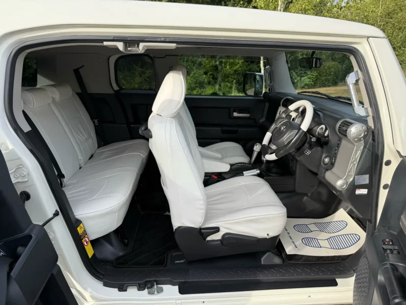 Toyota FJ Cruiser