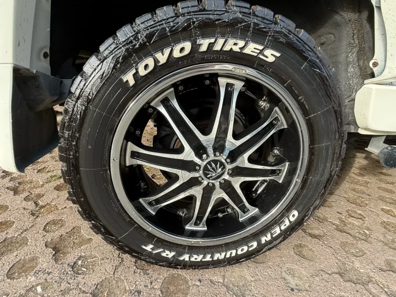 Toyota FJ Cruiser