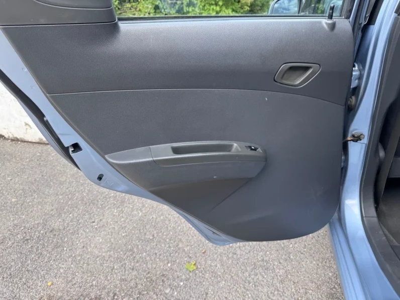 Chevrolet spark LT