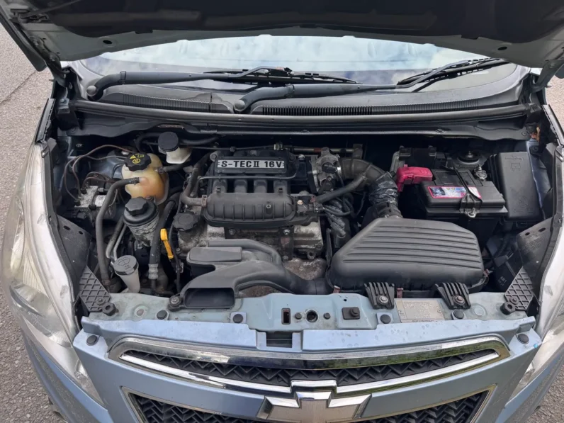 Chevrolet spark LT