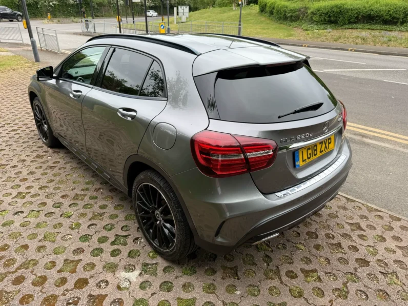 Mercedes Benz Gla