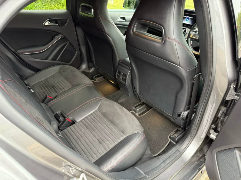 Mercedes Benz Gla