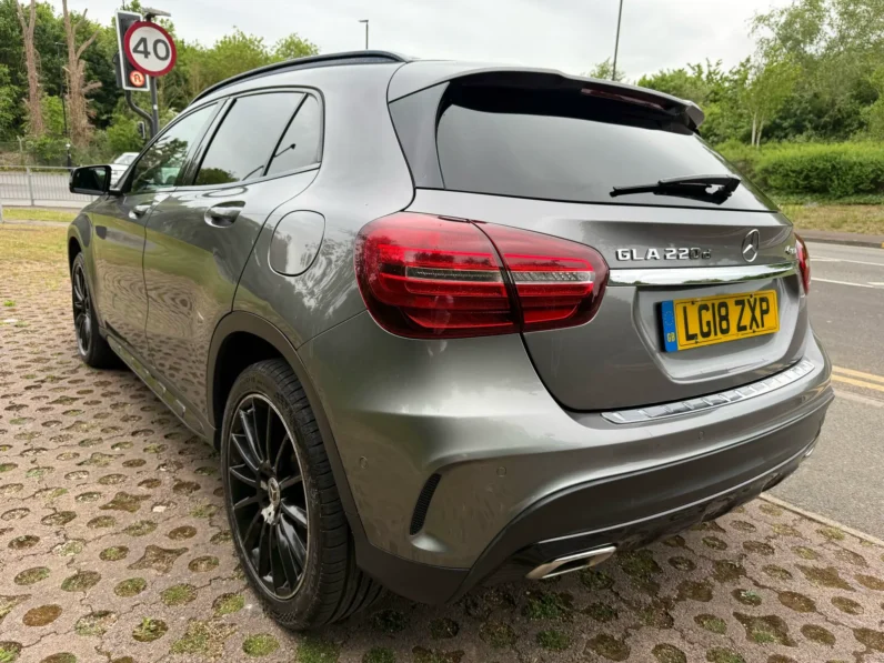 Mercedes Benz Gla