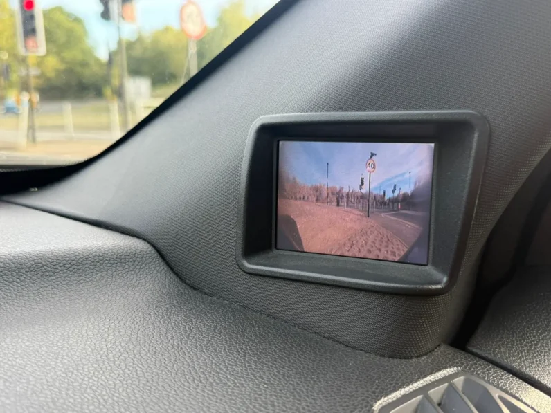 FORD EXPLORER XLT LEFT Black