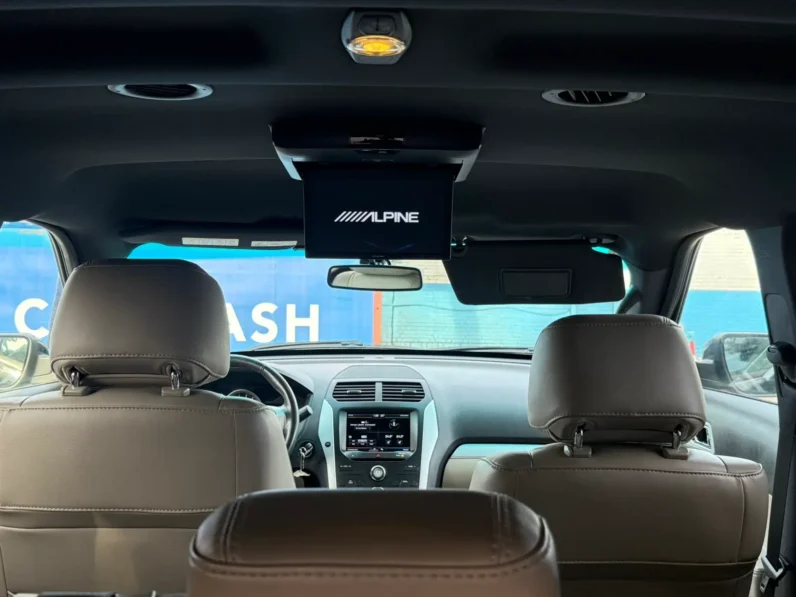 FORD EXPLORER XLT LEFT Black