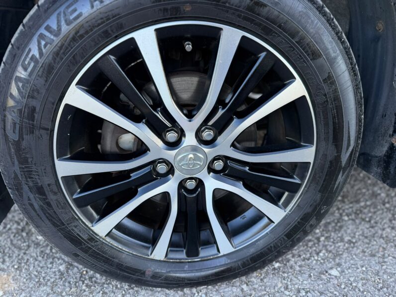 2012 Toyota Estima 2.4 Petrol Hybrid Automatic – 65,000 Miles