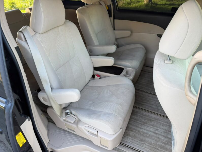 2012 Toyota Estima 2.4 Petrol Hybrid Automatic – 65,000 Miles