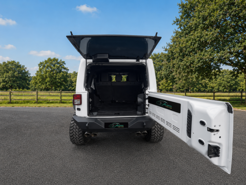 2013 JEEP WRANGLER SAHARA 3.6 PETROL AUTOMATIC