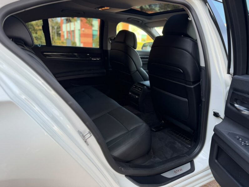 2010 BMW 740i 3.0 Petrol Automatic – 43,000 Genuine Miles