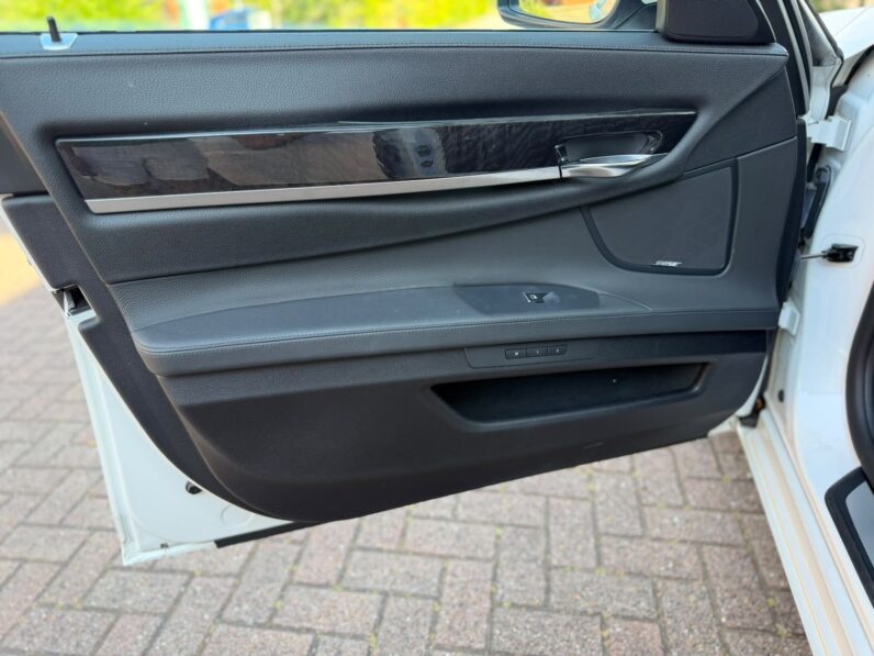 2010 BMW 740i 3.0 Petrol Automatic – 43,000 Genuine Miles