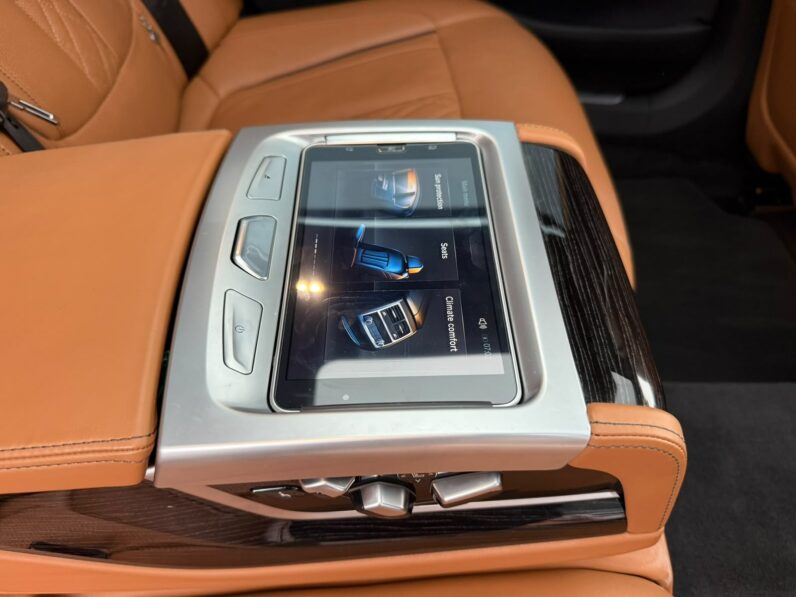 2017 BMW 750li M sports | 74,000 Miles