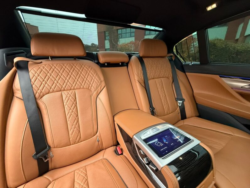 2017 BMW 750li M sports | 74,000 Miles